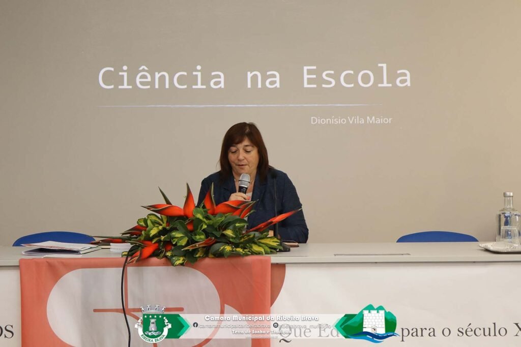 Diálogos Cruzados no 3.º Seminário de Educação da Ribeira Brava 12 12