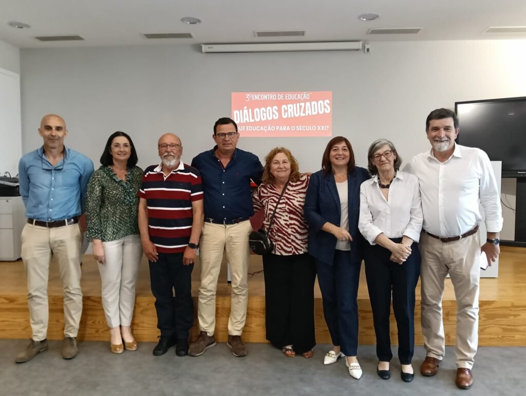 Diálogos Cruzados no 3.º Seminário de Educação da Ribeira Brava 17 17