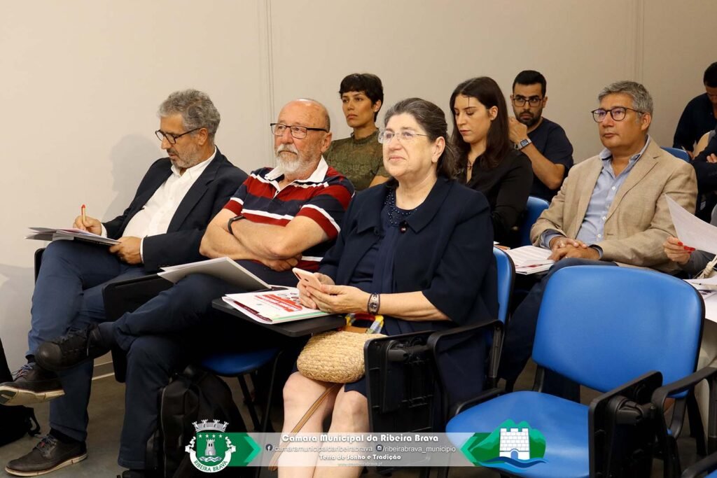 Diálogos Cruzados no 3.º Seminário de Educação da Ribeira Brava 4 4
